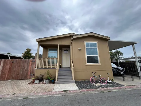 $400,000 | 200 Burnett Avenue, Unit 70, Morgan Hill, CA 95037