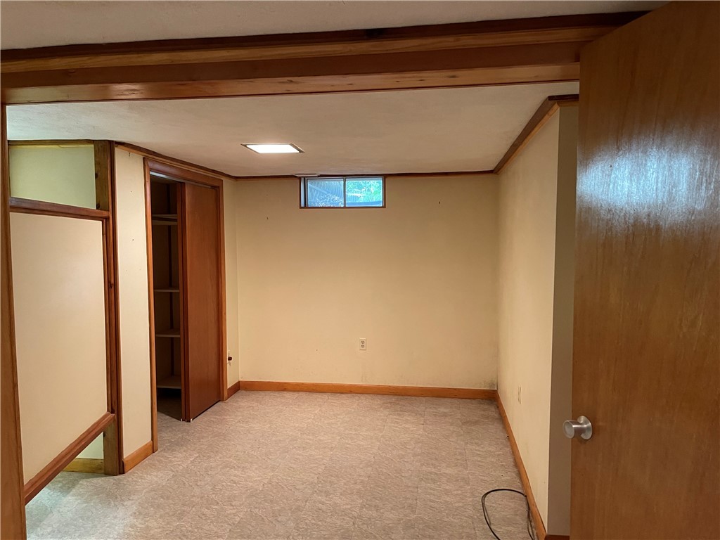 107 Johnson Boulevard Coventry, RI 02816 - Photo 17 of 28