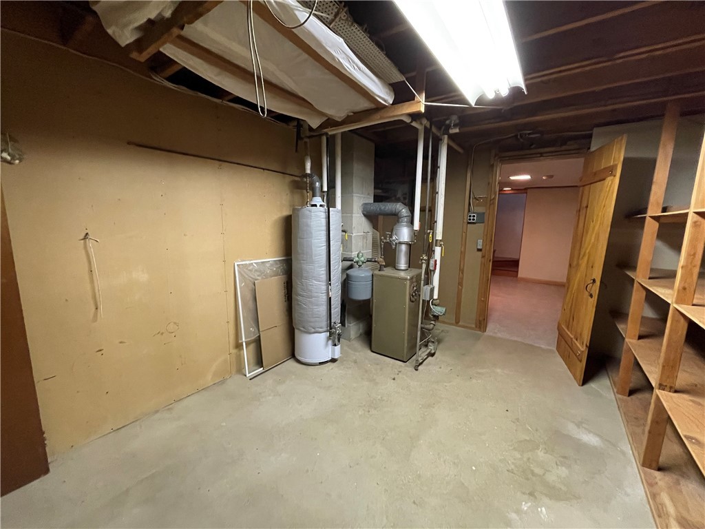 107 Johnson Boulevard Coventry, RI 02816 - Photo 23 of 28