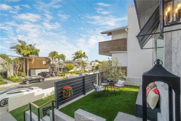 $2,999,000 | 3313 Pacific Avenue, Manhattan Beach, CA 90266