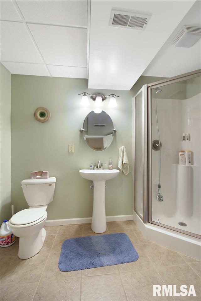 4715 West Middle Road Peoria, IL 61607 - Photo 25 of 33 Gallery Image 25