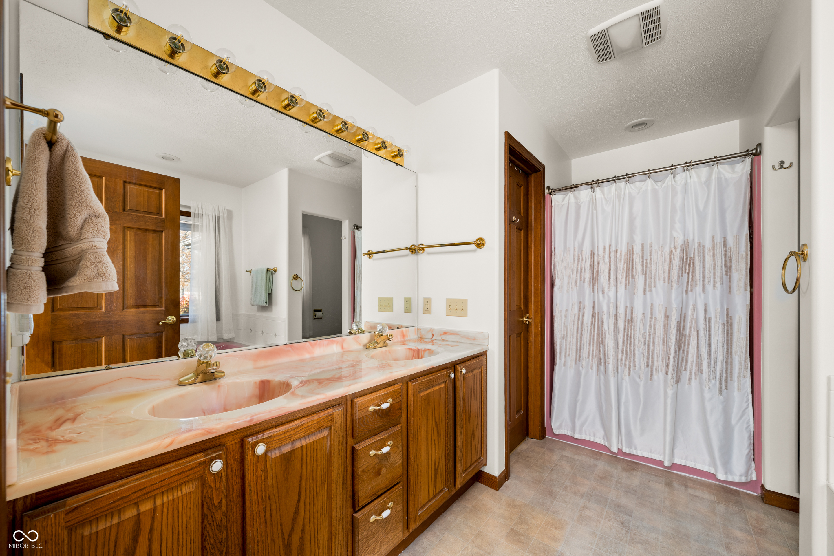 4477 Deere Trail Court Rochester, IN 46975 - Photo 24 of 47