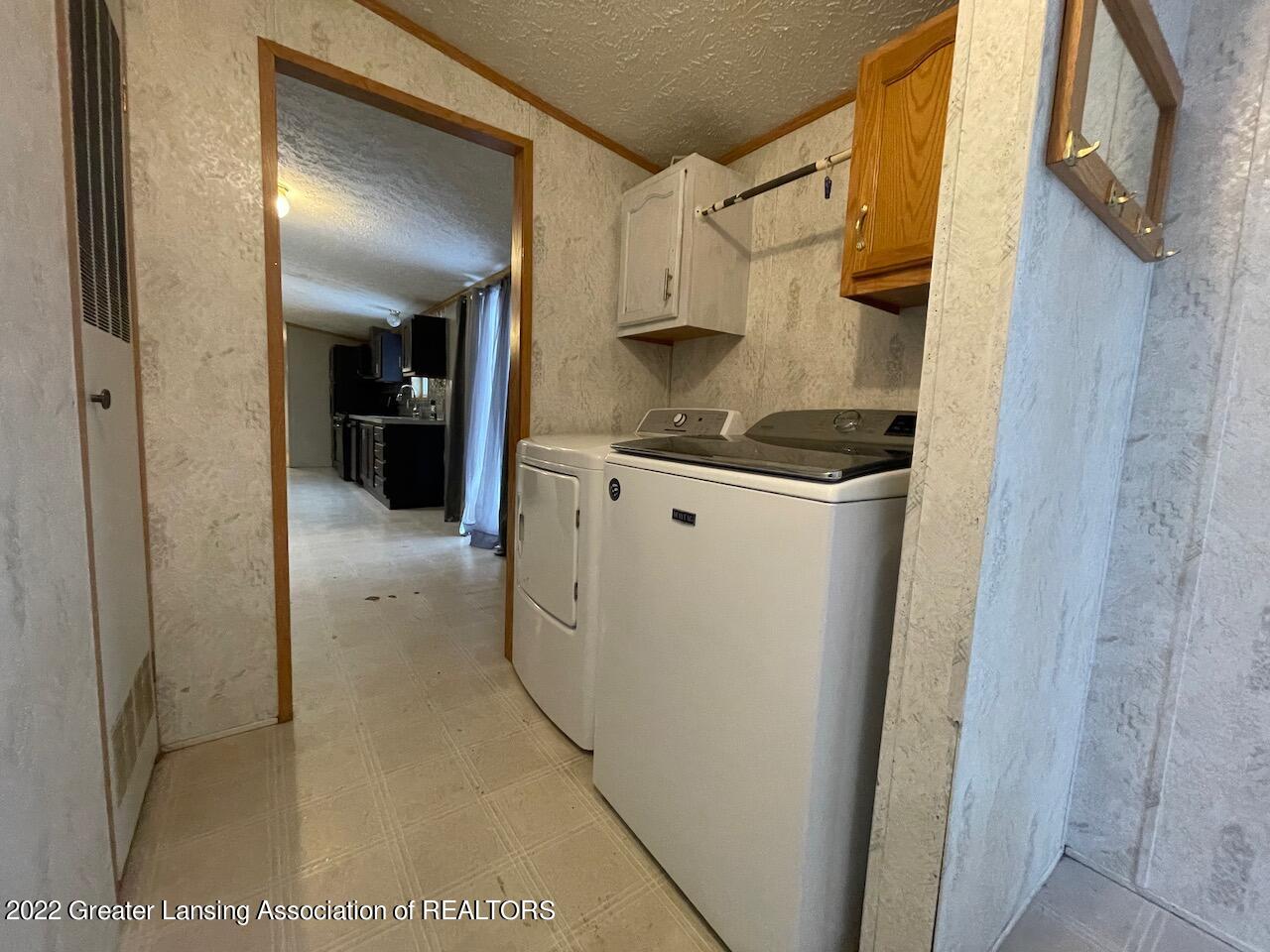 4820 Olmstead Road Ionia, MI 48846 - Photo 19 of 50 Laundry area