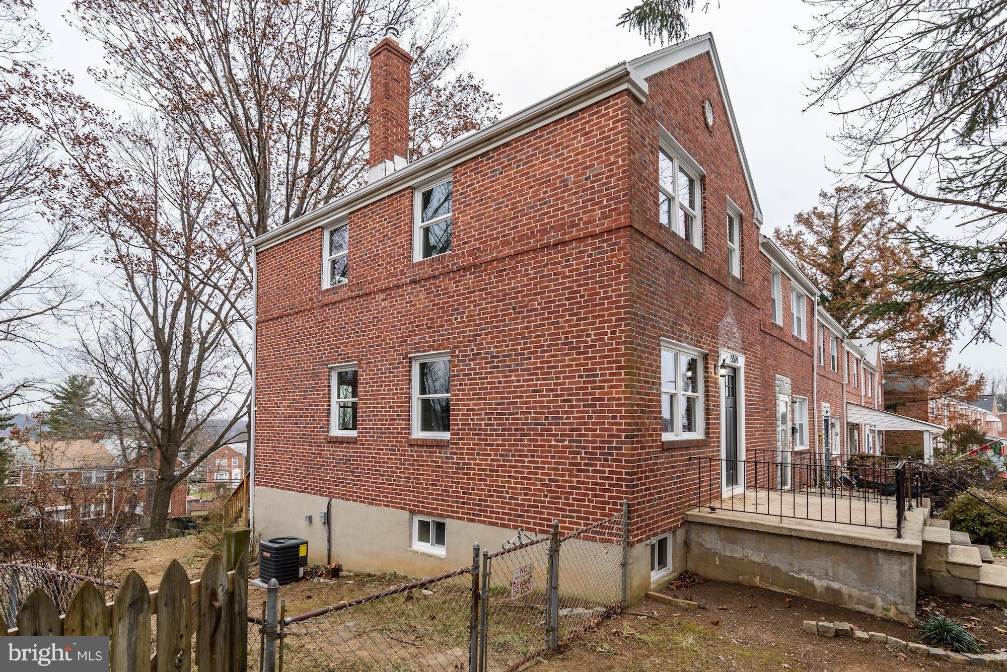 5524 Channing Road Baltimore, MD 21229 - Photo 3 of 28 Large end unit lot