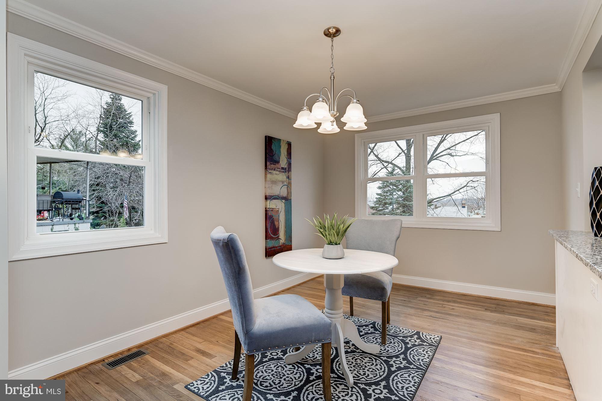 5524 Channing Road Baltimore, MD 21229 - Photo 9 of 28 Dinning room