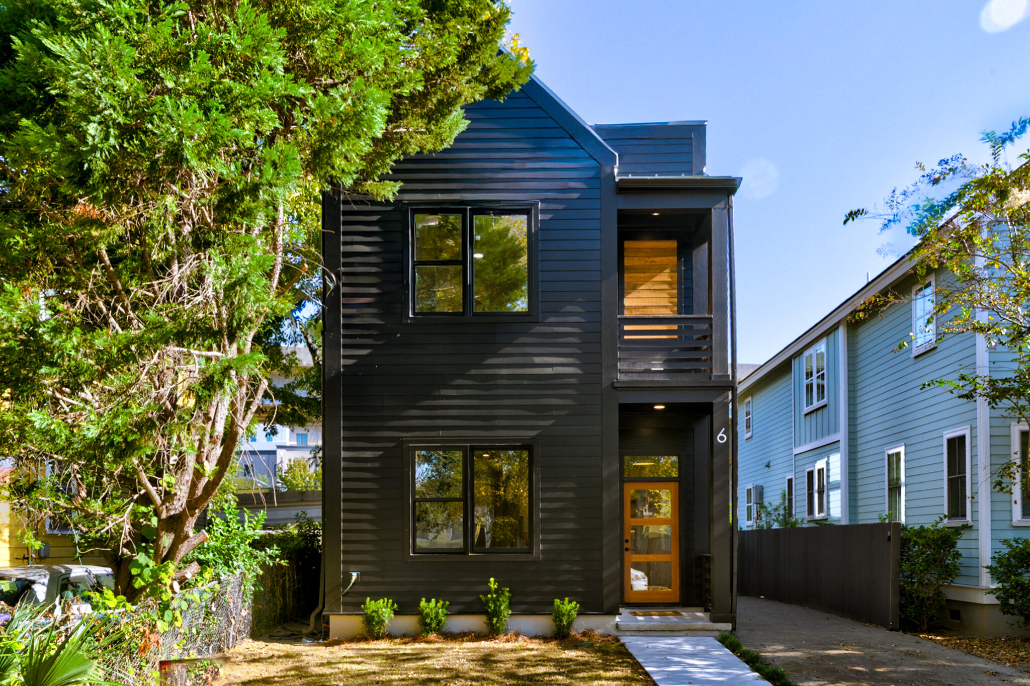 6 F Street Charleston, SC 29403 - Photo 1 of 26 6 F St - 26 - CMG