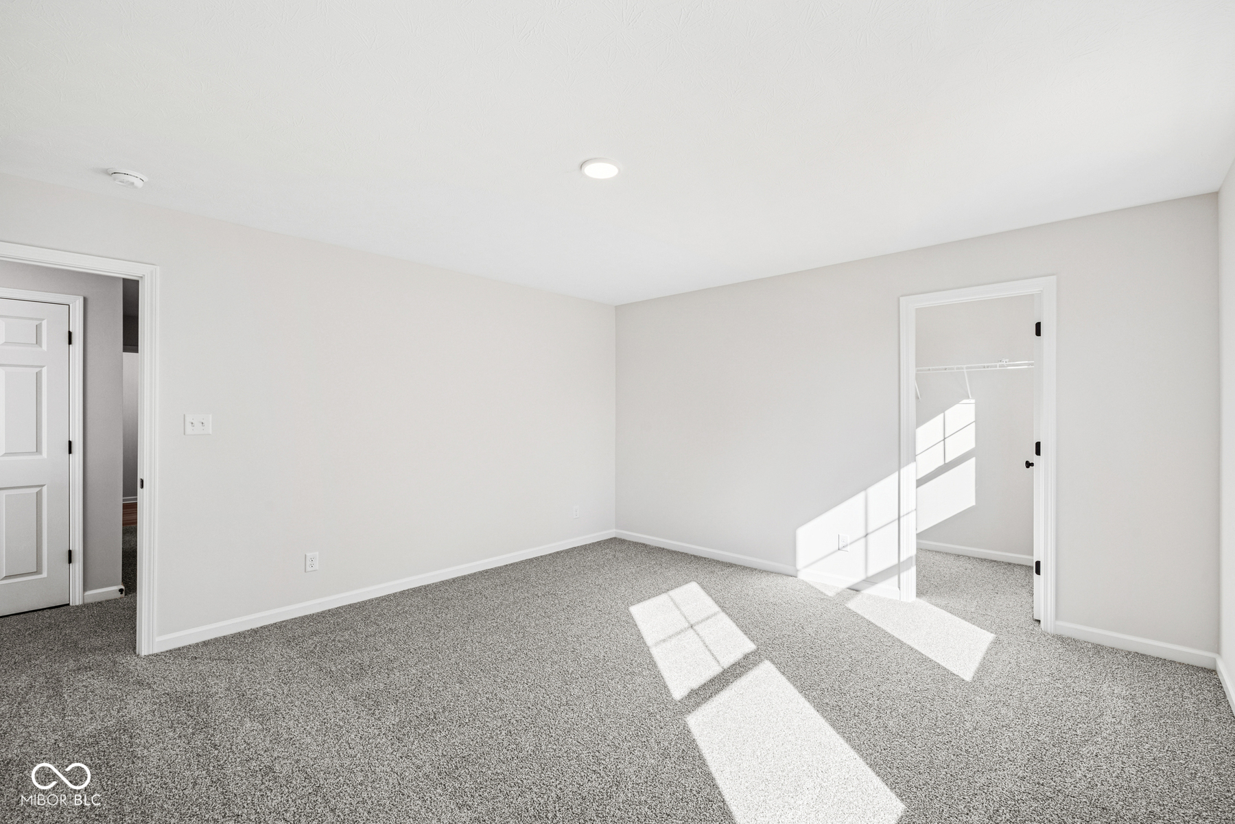 5228 Dragon Tree Lane Indianapolis, IN 46239 - Photo 15 of 28