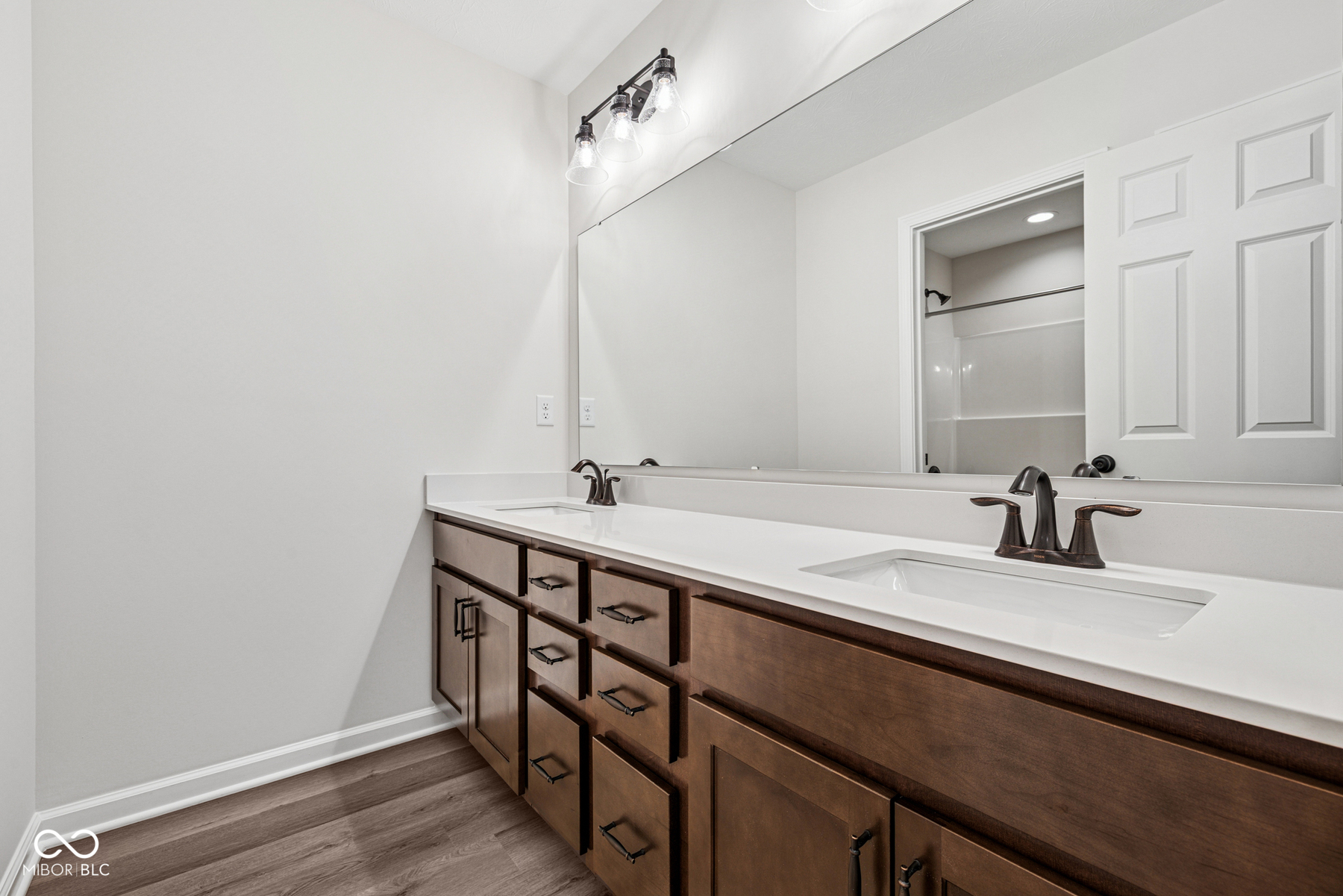 5228 Dragon Tree Lane Indianapolis, IN 46239 - Photo 16 of 28