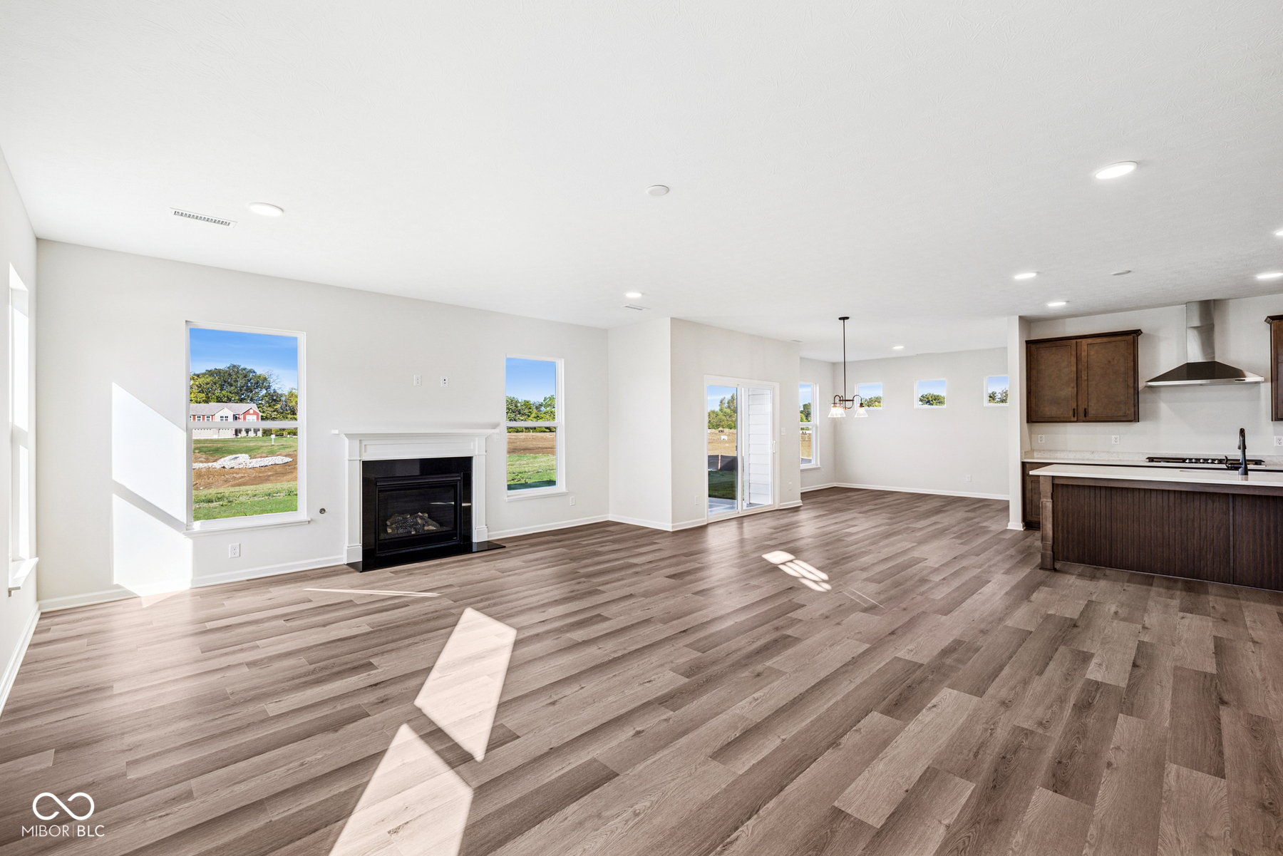 5228 Dragon Tree Lane Indianapolis, IN 46239 - Photo 6 of 28