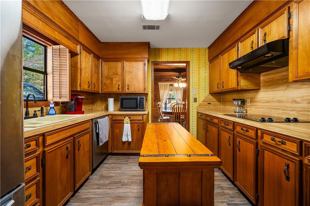 121 Calvin Street Anacoco, LA 71403 - Photo 15 of 37