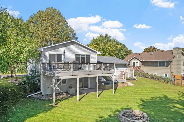 $400,000 | 6542 Black Duck Drive South, Lino Lakes, MN 55014