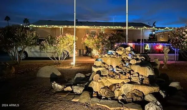 a view of an outdoor space with seating area