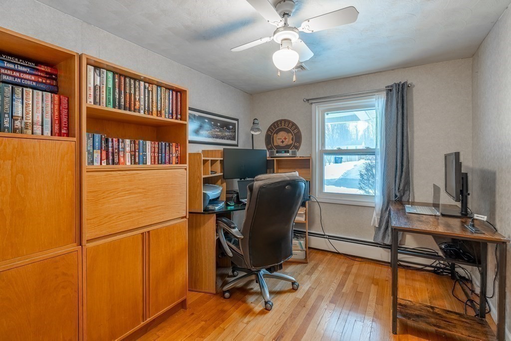86 Mayfield Street Springfield, MA 01108 - Photo 26 of 41