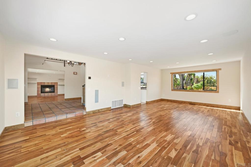 1820 Elevado Road Vista, CA 92084 - Photo 11 of 39 Gallery Image 11