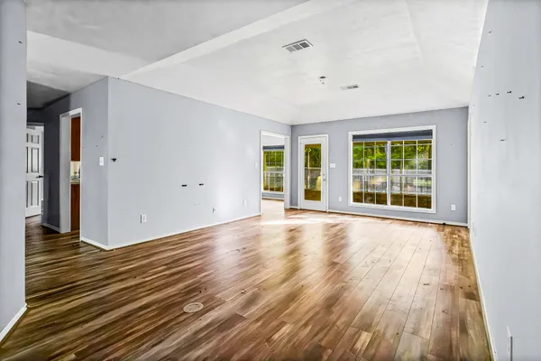 $242,000 | 6 Lost Forest, Trinity, TX 75862