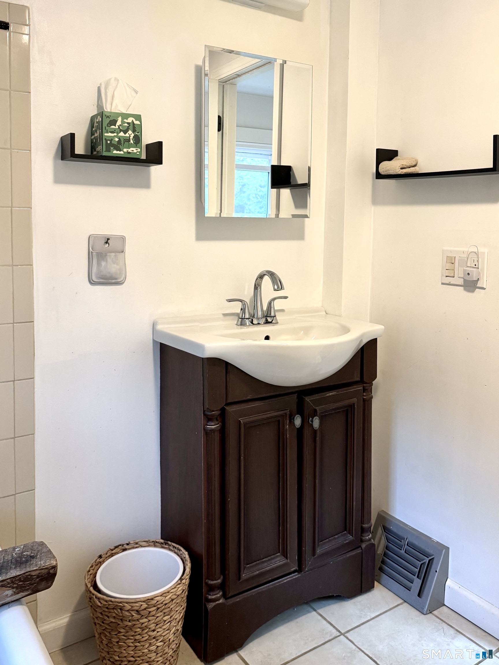 7 Sawmill Road Sherman, CT 06784 - Photo 17 of 25 Gallery Image 17