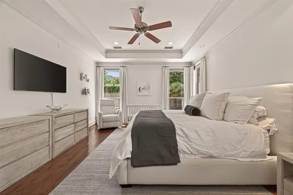 $1,749,000 | 4019 Whitman Street, Houston, TX 77027