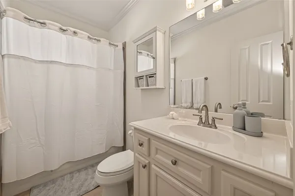 $1,749,000 | 4019 Whitman Street, Houston, TX 77027