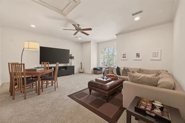 $1,749,000 | 4019 Whitman Street, Houston, TX 77027