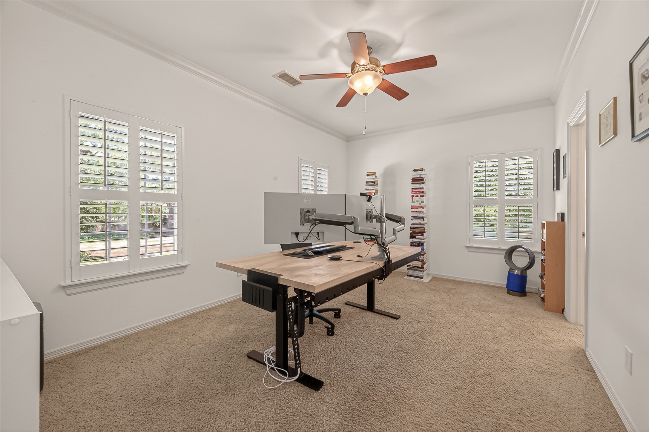 4019 Whitman Street Houston, TX 77027 - Photo 33 of 37