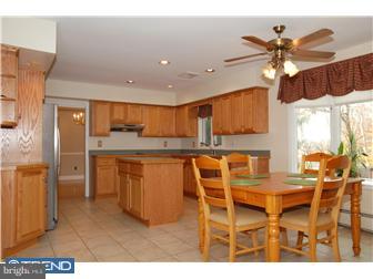 1021 Longspur Road Audubon, PA 19403 - Photo 4 of 8 Kitchen