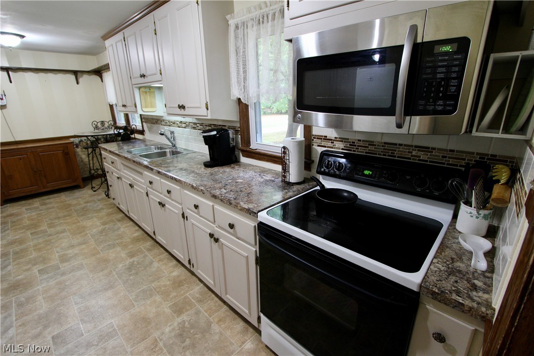 3735 Watkins Road Medina, OH 44256 - Photo 11 of 34 Gallery Image 11
