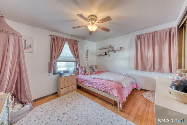 $389,900 | 100 Spice Hill Drive, Meriden, CT 06451