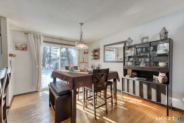 $389,900 | 100 Spice Hill Drive, Meriden, CT 06451