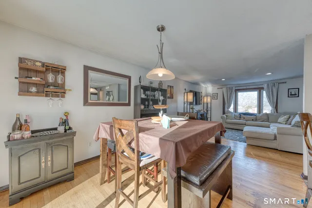 $389,900 | 100 Spice Hill Drive, Meriden, CT 06451