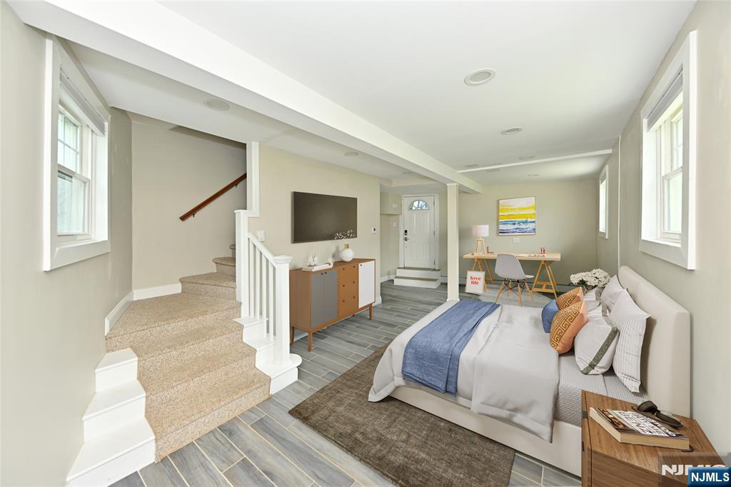 221 Lakeview Drive Ridgewood, NJ 07450 - Photo 17 of 32