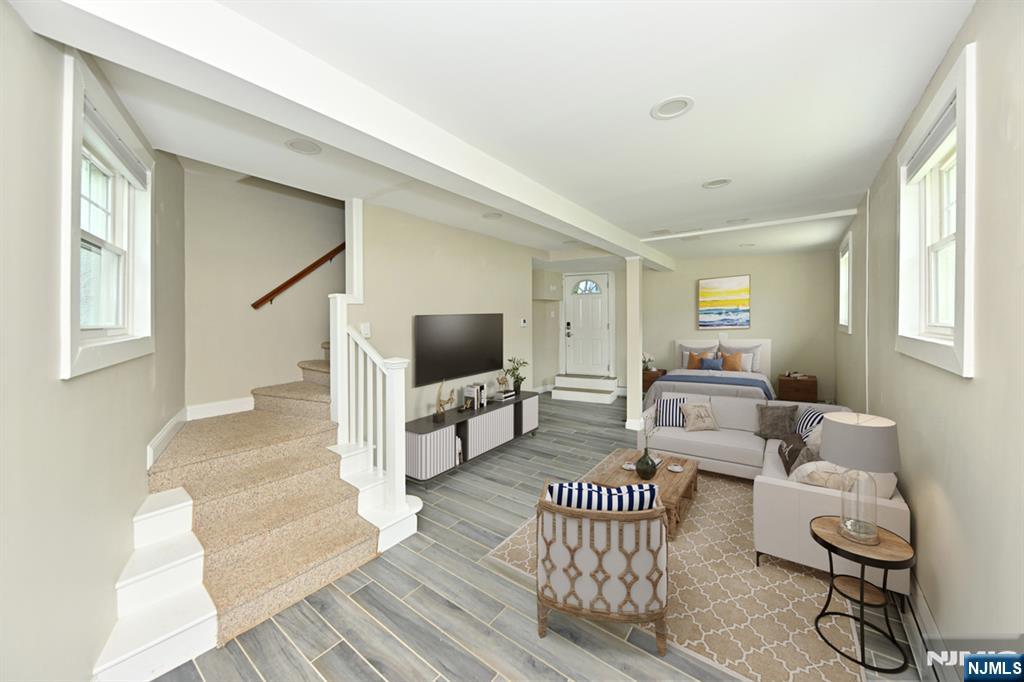 221 Lakeview Drive Ridgewood, NJ 07450 - Photo 18 of 32