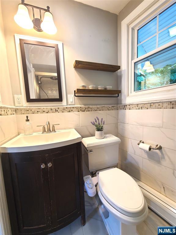 221 Lakeview Drive Ridgewood, NJ 07450 - Photo 9 of 32