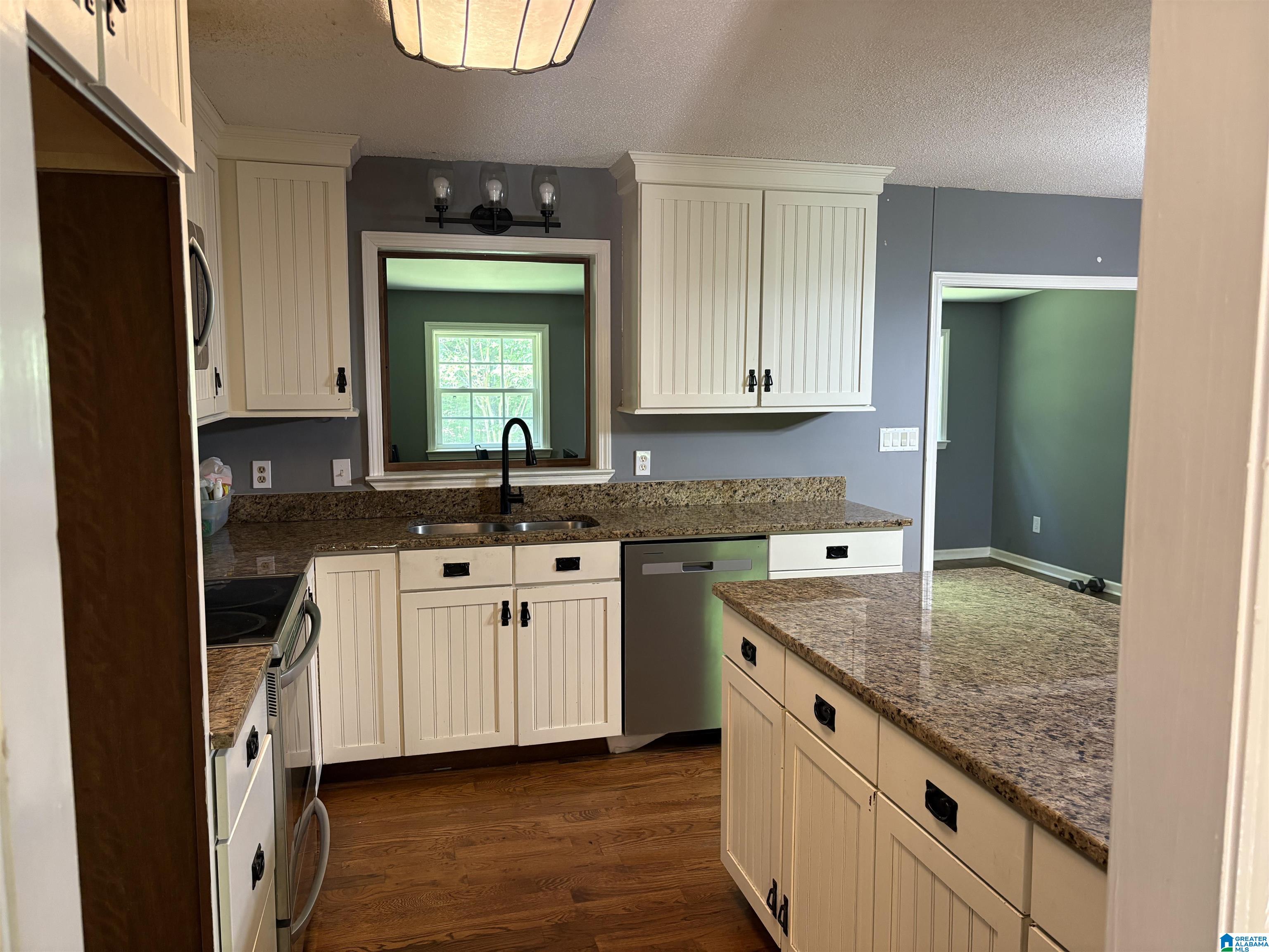 133 Cedar Bend Circle Remlap, AL 35133 - Photo 14 of 38