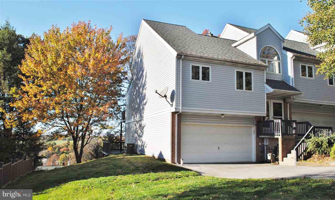 50 Greenleaf Road York, PA 17406 - Photo 1 of 13 Gallery Image 1