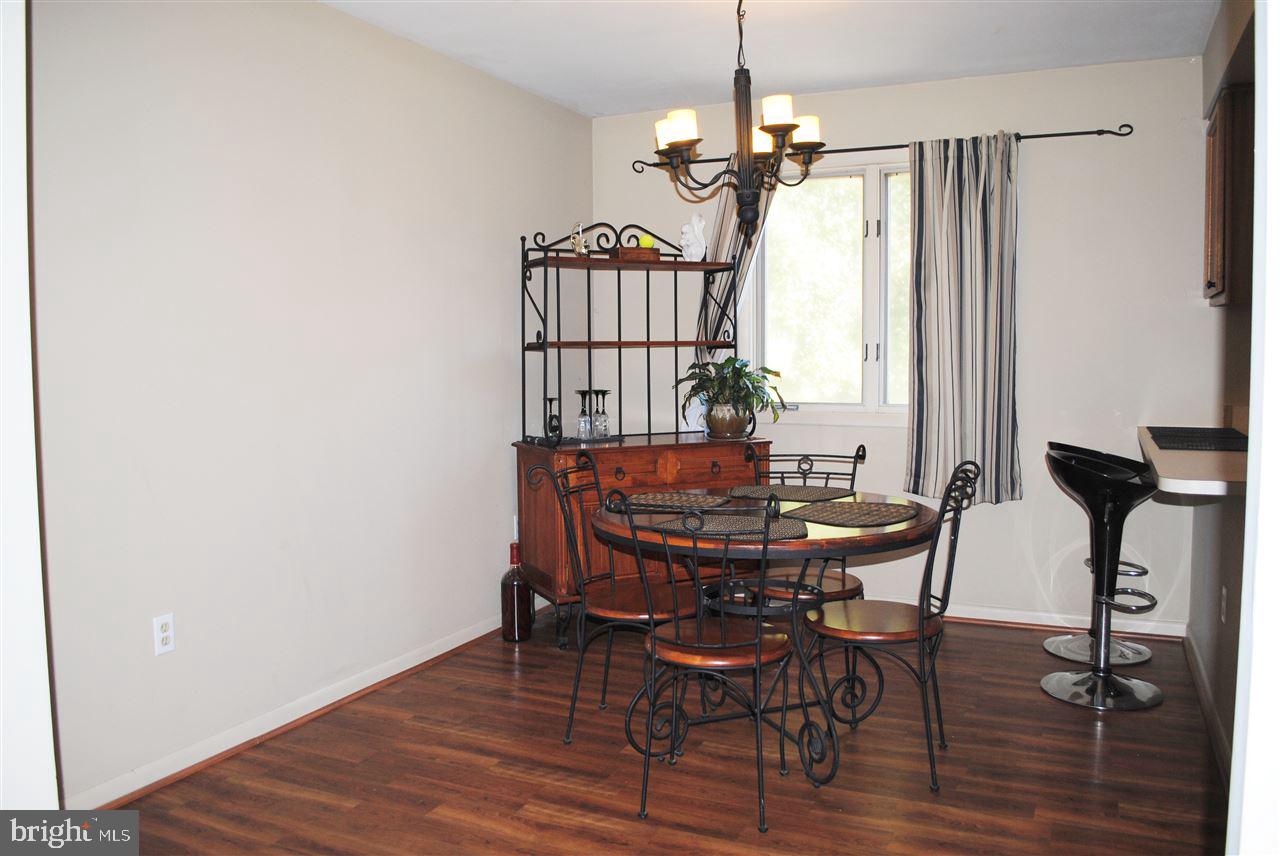 50 Greenleaf Road York, PA 17406 - Photo 6 of 13 Gallery Image 6