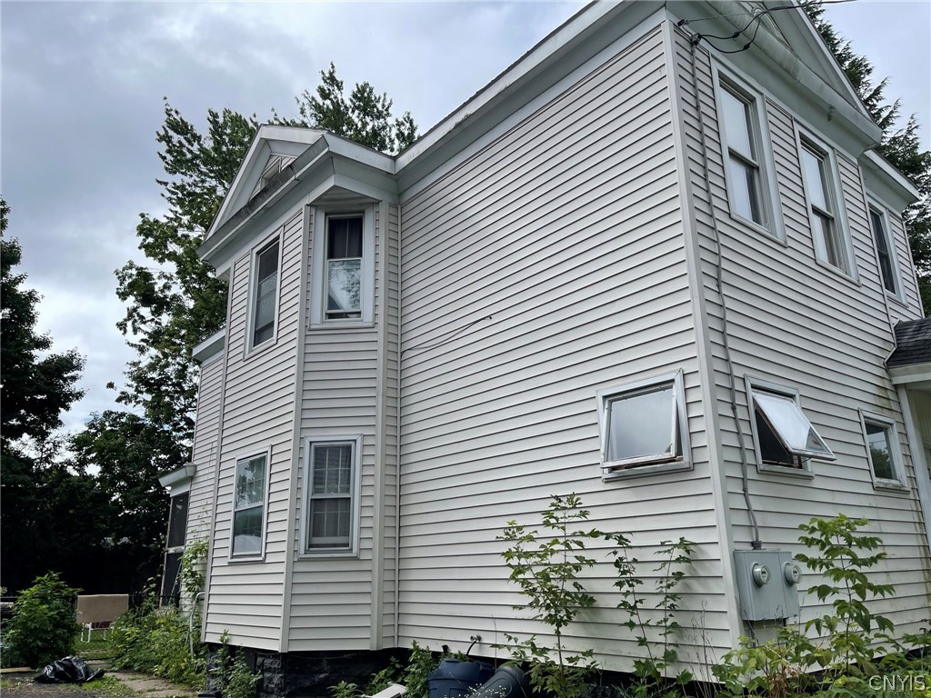 317 Kellogg Street Syracuse, NY 13204 - Photo 2 of 13