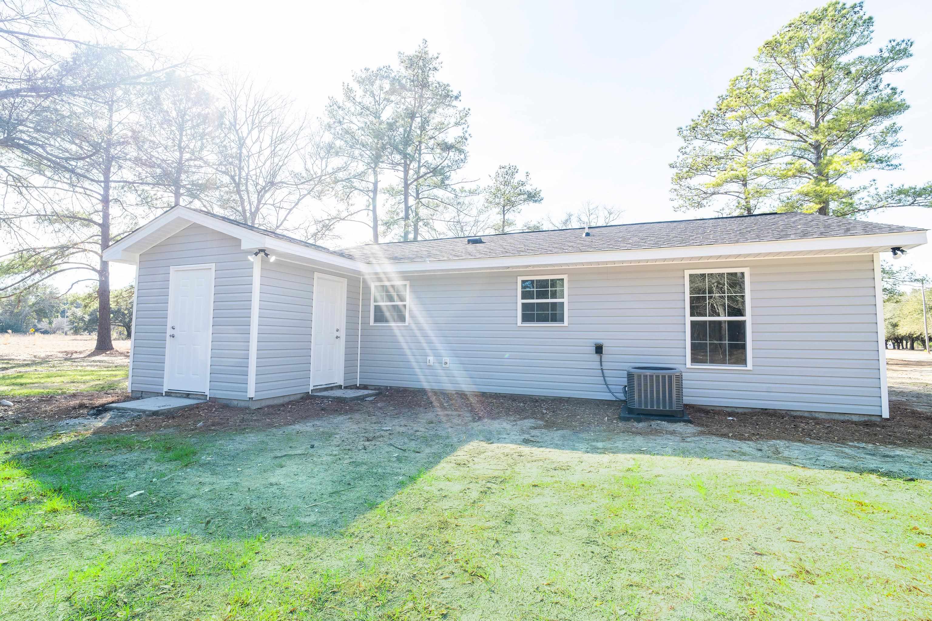 3006 Folly Grove Road Hemingway, SC 29554 - Photo 3 of 36 Gallery Image 3