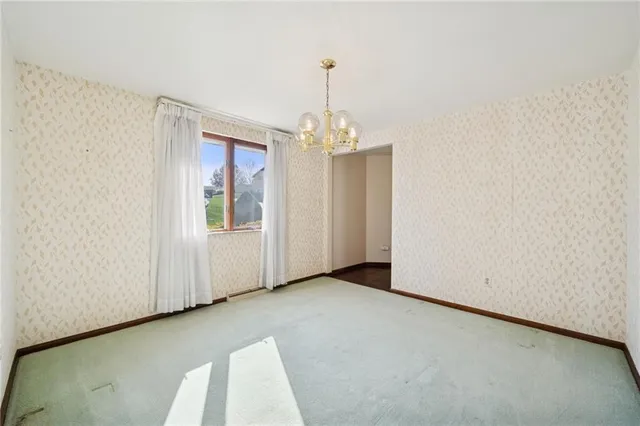 $320,000 | 806 Golfview Drive, McKeesport, PA 15135