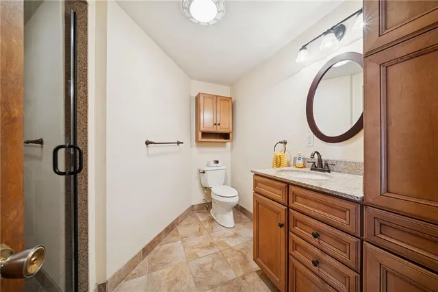 $320,000 | 806 Golfview Drive, McKeesport, PA 15135