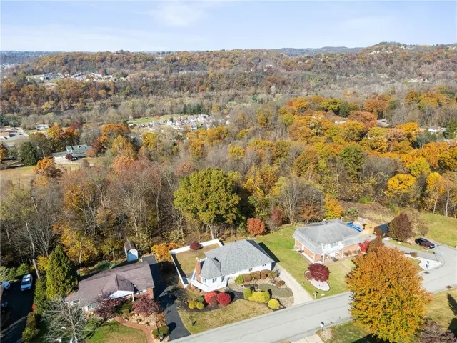 $320,000 | 806 Golfview Drive, McKeesport, PA 15135