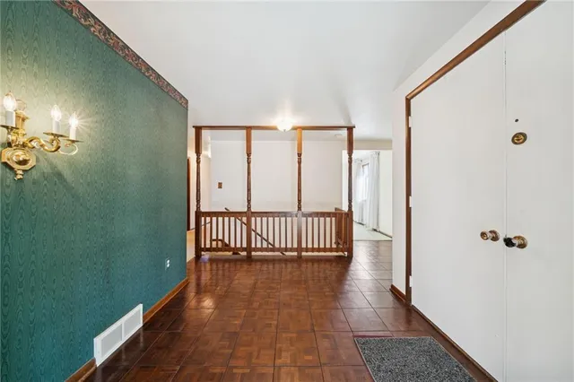 $320,000 | 806 Golfview Drive, McKeesport, PA 15135