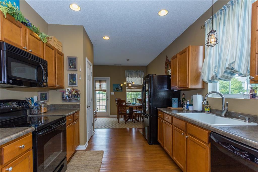 8134 Rambling Road Indianapolis, IN 46239 - Photo 7 of 22 Gallery Image 7