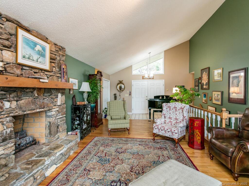 160 Sunny Ridge Road Laurel Park, NC 28739 - Photo 11 of 40