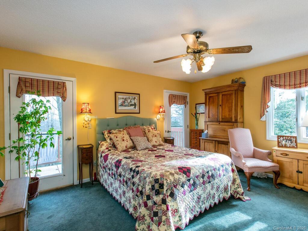 160 Sunny Ridge Road Laurel Park, NC 28739 - Photo 22 of 40