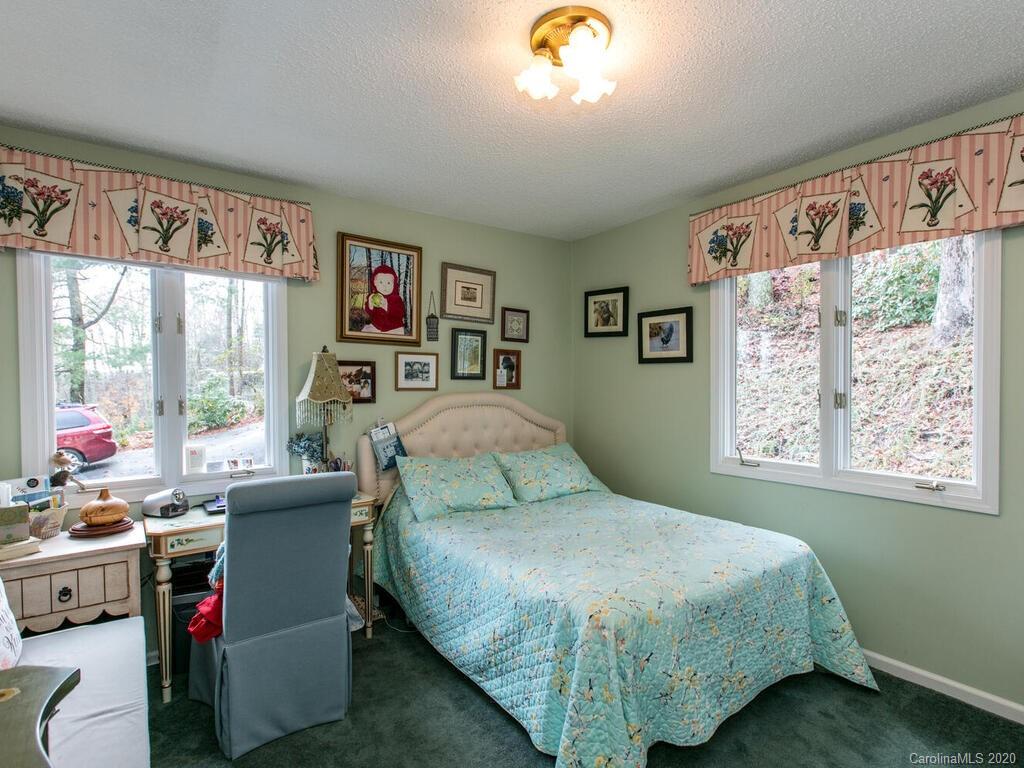 160 Sunny Ridge Road Laurel Park, NC 28739 - Photo 25 of 40