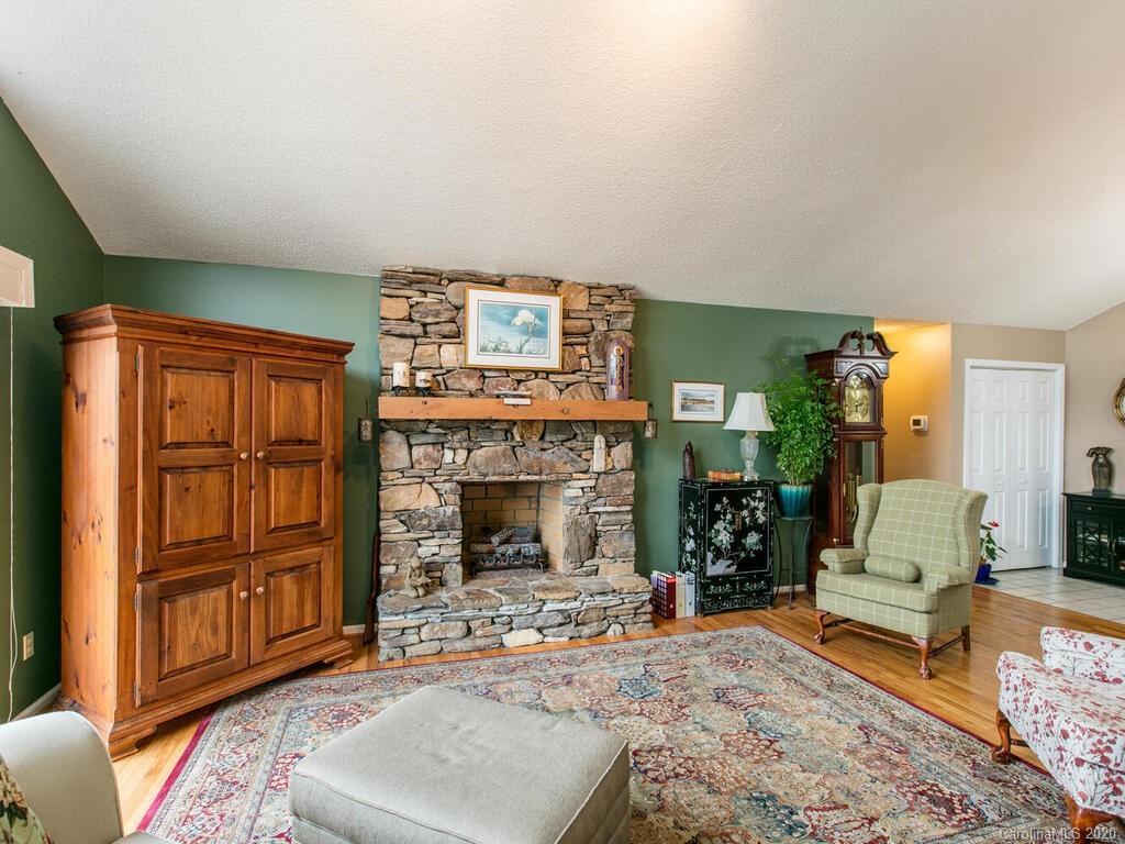 160 Sunny Ridge Road Laurel Park, NC 28739 - Photo 28 of 40