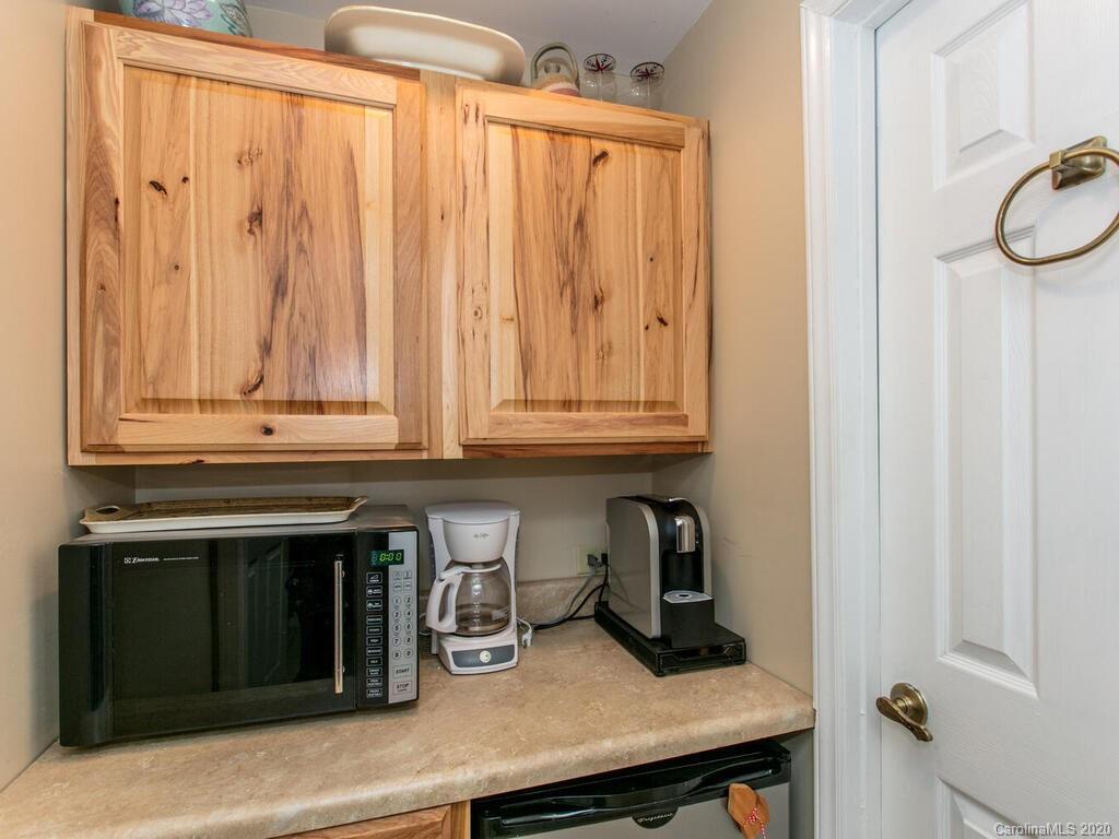 160 Sunny Ridge Road Laurel Park, NC 28739 - Photo 30 of 40