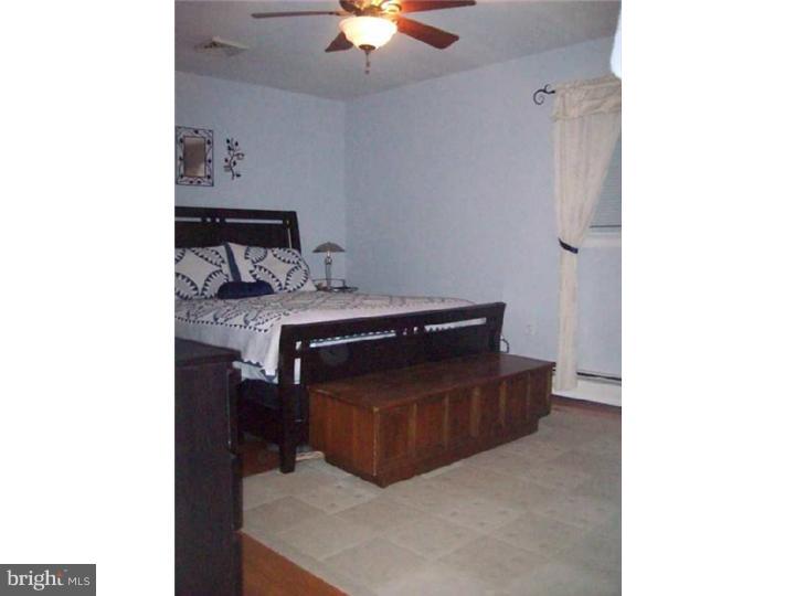 805 Crystle Road Aston, PA 19014 - Photo 9 of 14