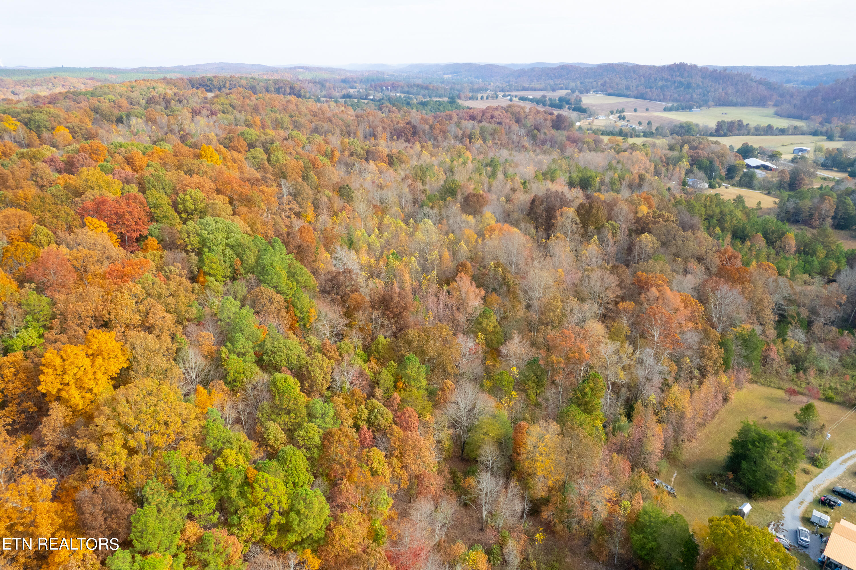 338 Paint Rock Valley Road Philadelphia, TN 37846 - Photo 21 of 37 338 Paint Rock Valley Rd-17