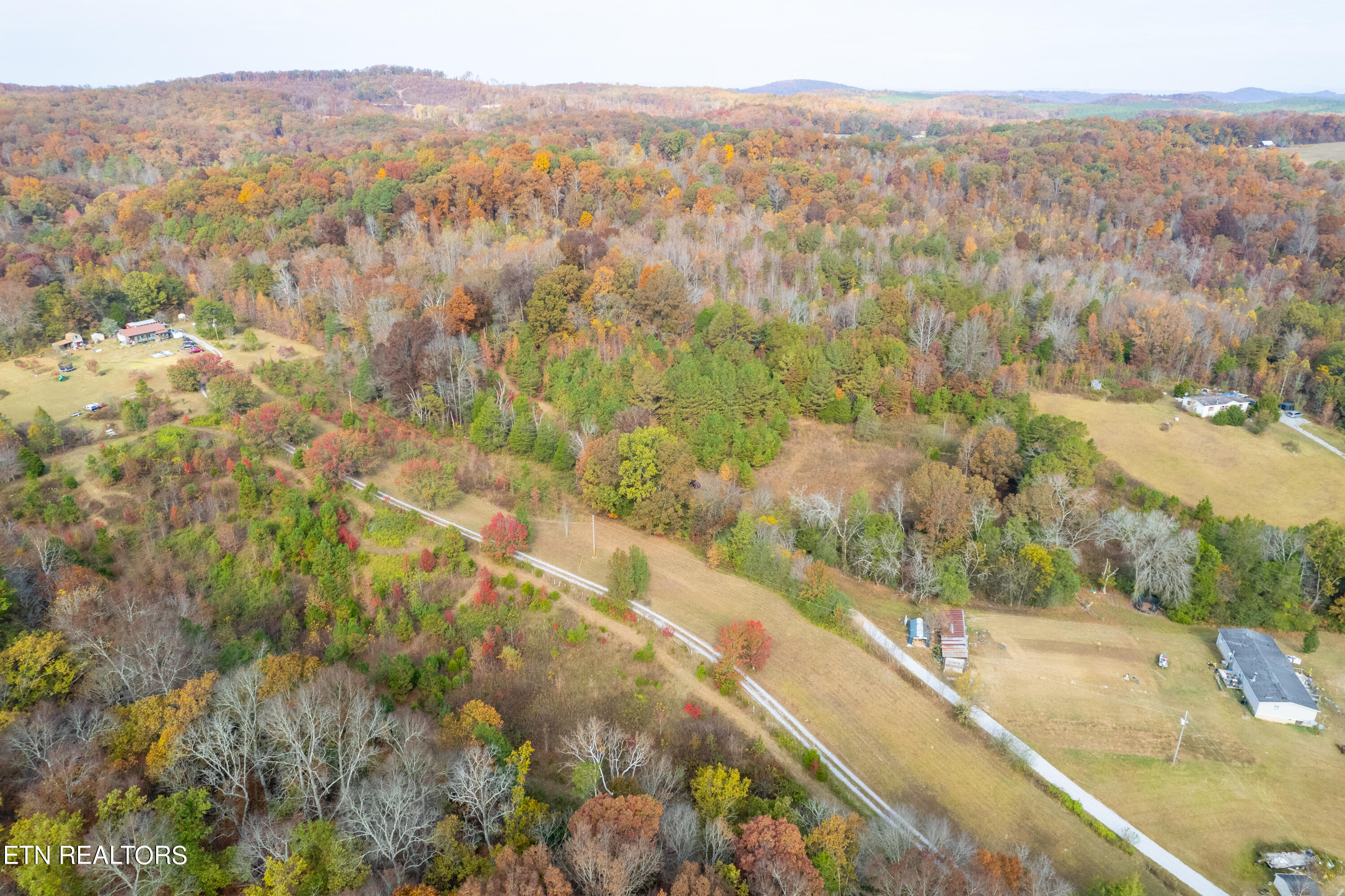 338 Paint Rock Valley Road Philadelphia, TN 37846 - Photo 27 of 37 338 Paint Rock Valley Rd-23